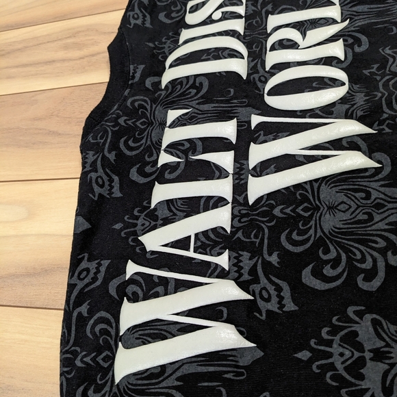 Walt Disney World Spirit Jersey The Haunted Mansion Glow In The Dark Adult Small - Picture 4 of 16